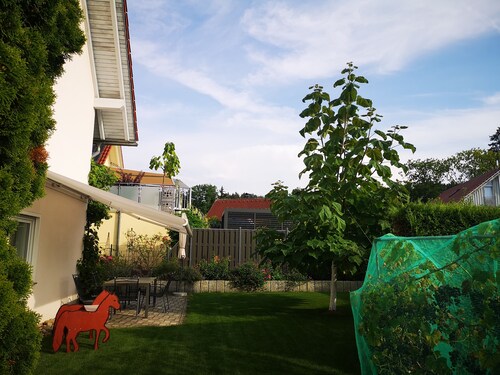 GroĂzĂŒgige moderne Ferienwohnung im Wangen AllgĂ€u Bodensee