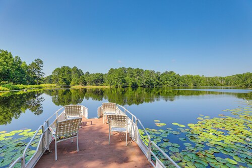 Pet-Friendly Ehrhardt Home w/ Private Pond & Yard!