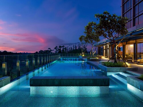 Swissôtel Nusantara