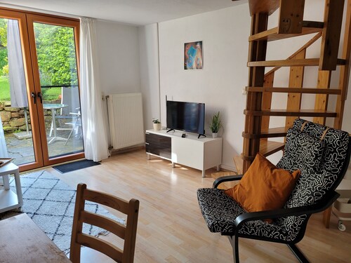 Ruhig gelegene 2-Zimmer-Maisonette mit Terrasse in Lenglern-15 Min bis Göttingen
