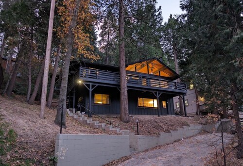 Woodsy Chalet by Lake Gregory, 1–2 Hrs from LA/OC