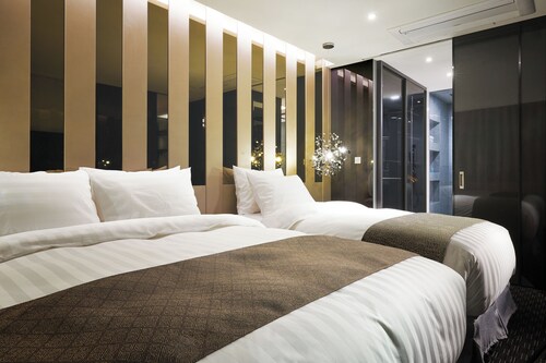 Jeongseon JS Grand Palace Hotel