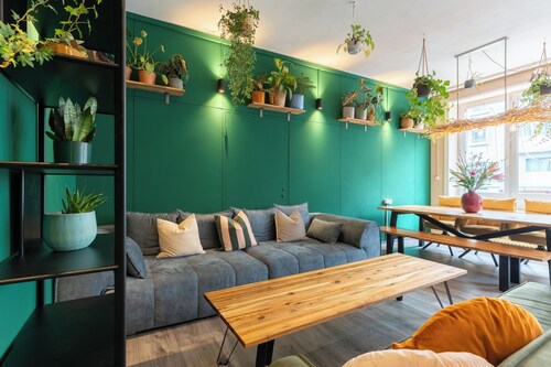 Mue Cubes - Capsule Hotel