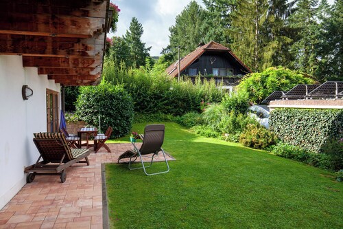 Apartment 'Ferienwohnung Hochtaunus-Alm' with Private Terrace, Private Garden and Wi-Fi