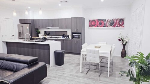Blissful Modern 5 BR Lux Style Family House