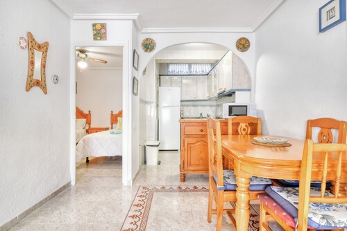 Terraza, 2 dormitorios, 600MB Wifi, Parking en la Puerta.