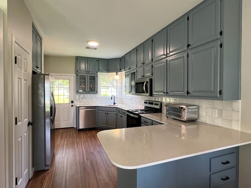 Waterfront Fun on Inks Lake