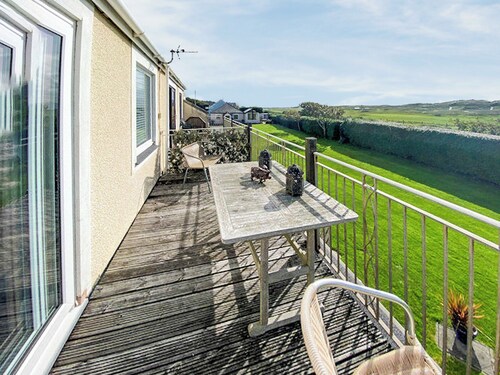 2 bedroom accommodation in Aberdyfi