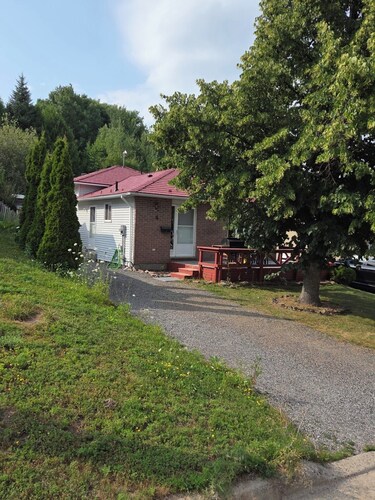 3 Bedroom House in Elliot Lake