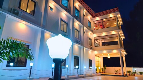Trayamb Inn by Asapian Hotels