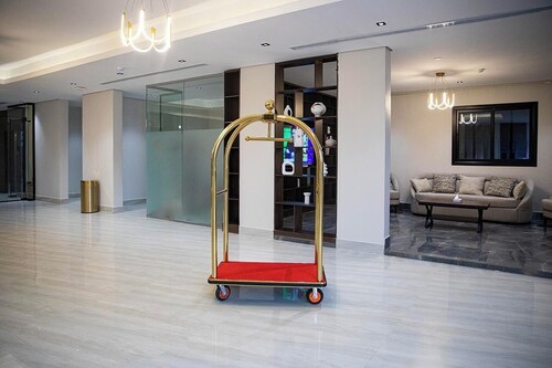 Arjan Park Hotel zaharah laban