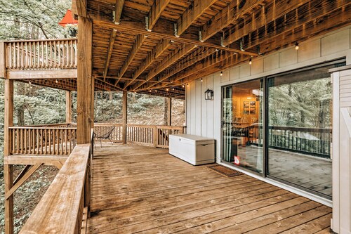 GUEST FAVORITE! Mountain Views, Golf, Hiking, Pickleball, FAMILY & PET Friendly