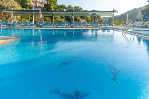 Pink Palace Hotel