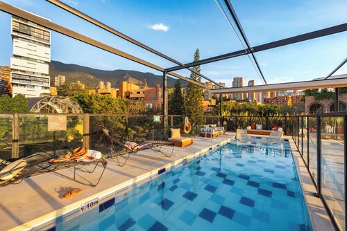 Hotel Loma Verde