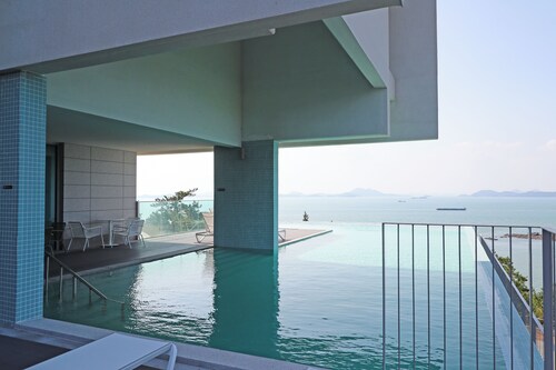 HAENAM 126 HOTEL
