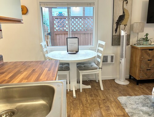 Oceanfront Studio Suite: Private Boardwalk, Beach Access, & Free Kayaks!