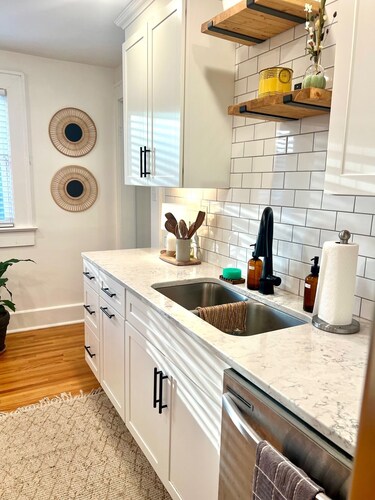 Charming 2 bedroom home centrally located near ISU and Rose Hulman