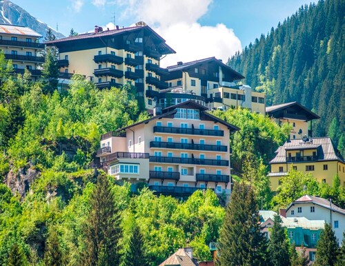 Apartment in Salzburg Near Babylift Ski-lift