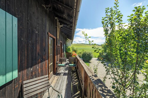Ferienwohnung '4 Zimmer' mit gemeinsamer Terrasse, gemeinsamem Garten und Wi-Fi