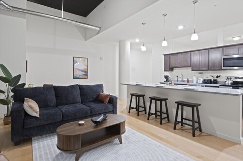 Central Downtown Apartment - 1BR