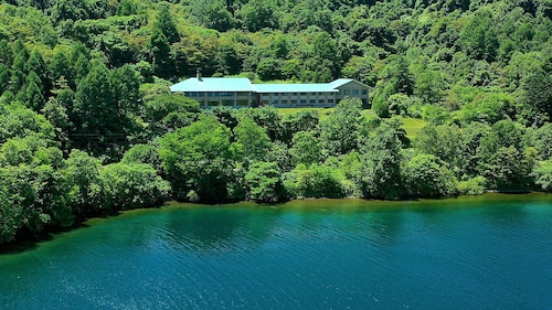 premium-lake-toya