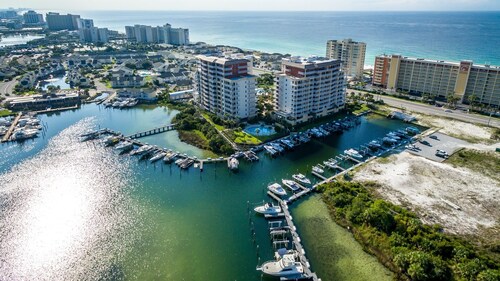 Harbor Landing 802b 2 Bedroom Condo
