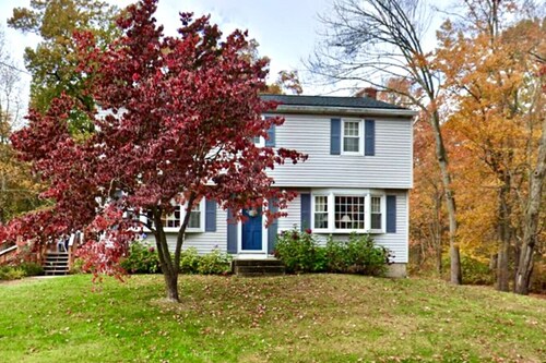 The Serene Skyway Retreat