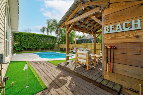 Pool & Playground Escape | Good Morning Rentals