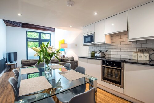 Host & Stay | The Wolsey