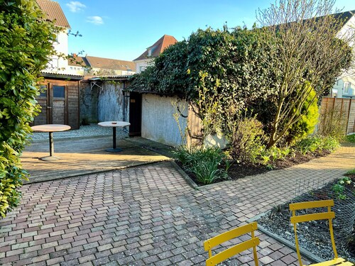 66 qm Ferienwohnung*** mit Gemeinschaftsgarten, Balkon und Wi-Fi