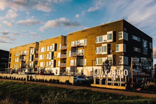 Winnipeg - The Spot 785 3B2B