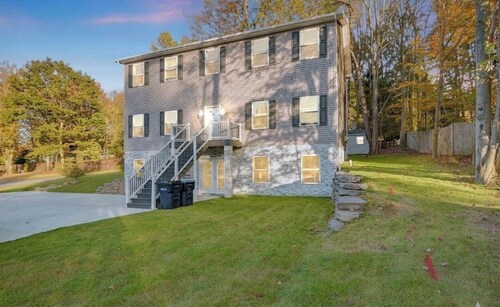 "Unwind in Style:Book Your Luxurious Poconos Retreat for an Unforgettable Escape