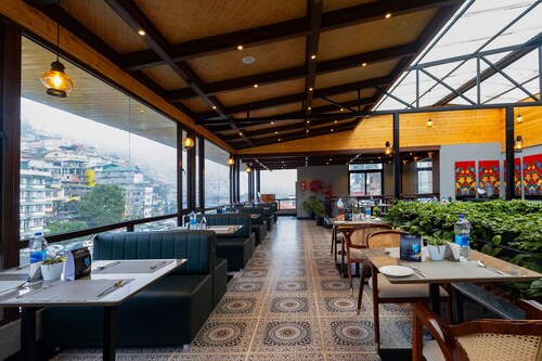 Sumitel JB Park Darjeeling