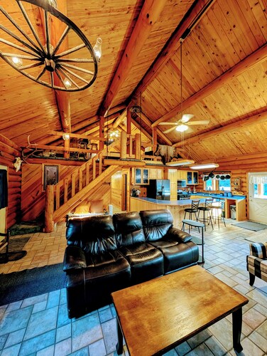 Correa's Lodge