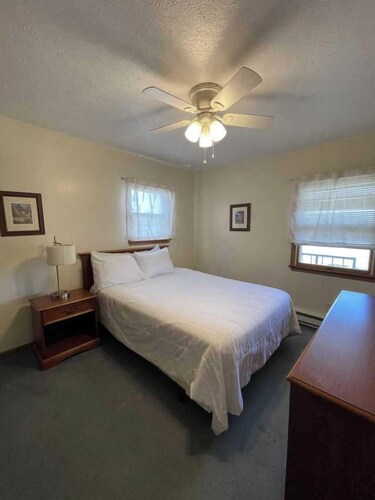 Charming 1 bedroom Suit #127 with AC and Wifi