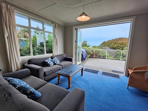 Riverton Beachhouse View