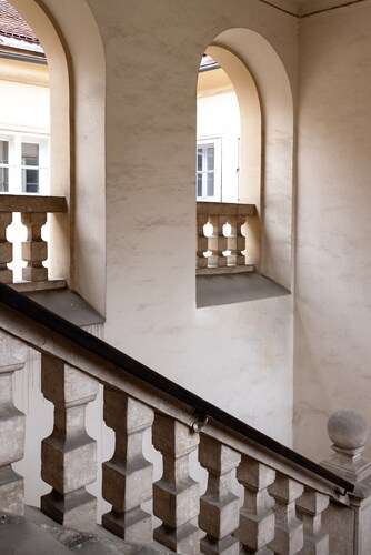 Carillon by BestChoice - Parking Option