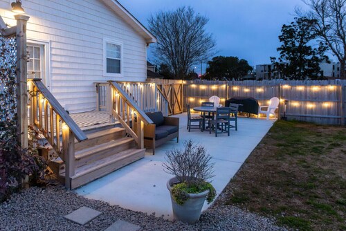 Coastal Charm Near Historic Beaufort & Pristine Beaches!