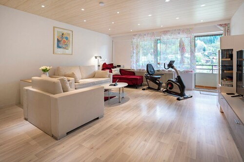 Ferienwohnung 'Talblick Mit Schwimmbad' mit Bergblick, Balkon und Wi-Fi