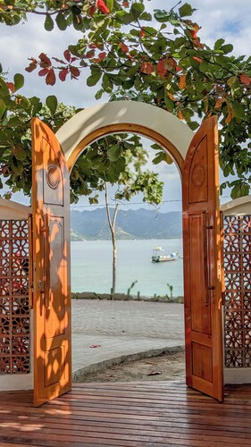 RATU Village - Gili Air Stay