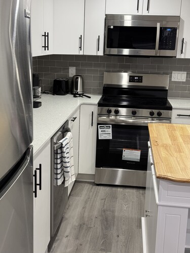 Comfy Cozy One Bedroom Suite