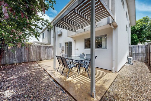 Homely & Welcoming in Mango Hill