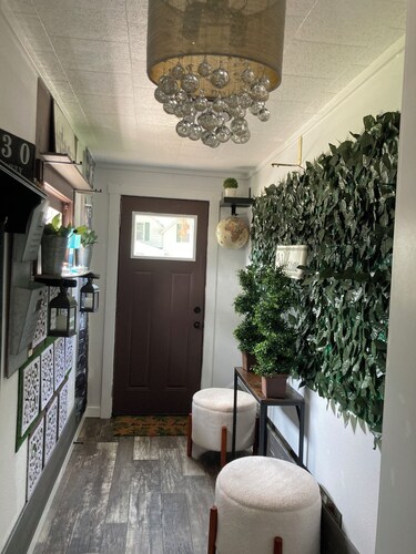 Great Location in Little Falls, 3 Bedrooms, Cozy and Modern, WiFi, Fenced Yard