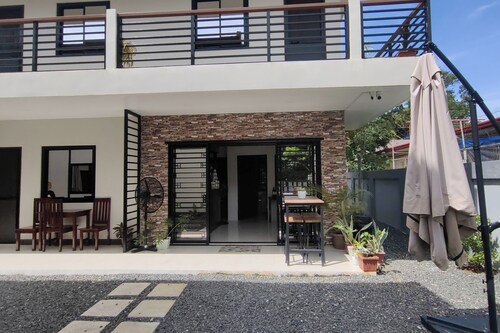 Jmorino Pension House Palawan City Center