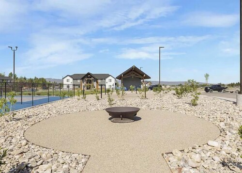 Teton Mountain Nest S