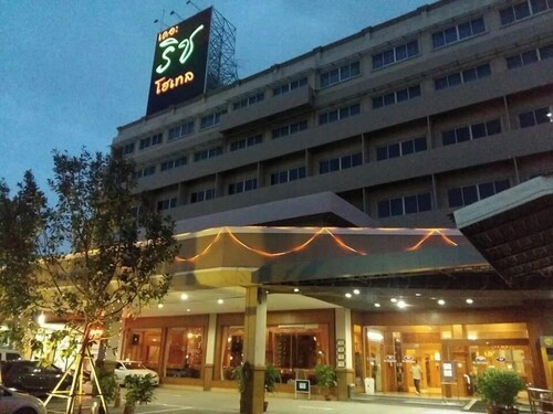 The Rich Hotel Rama 5
