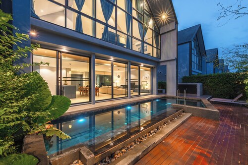 The Granary Loft Haven Villa V188