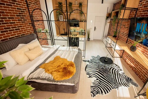 Aiastay Bucharest River Apartments