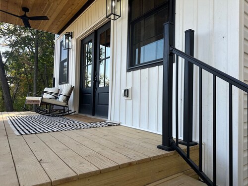 The Farmview Cabin