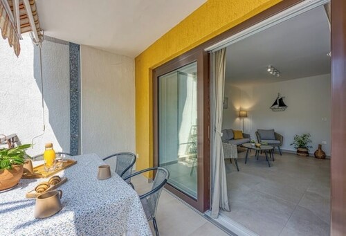 Family Apartment - Cosy & Modern, 850 meters to the Sea